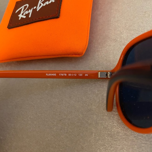 Ray-Ban Aviator Kids Junior Sunglasses - Picture 5 of 7